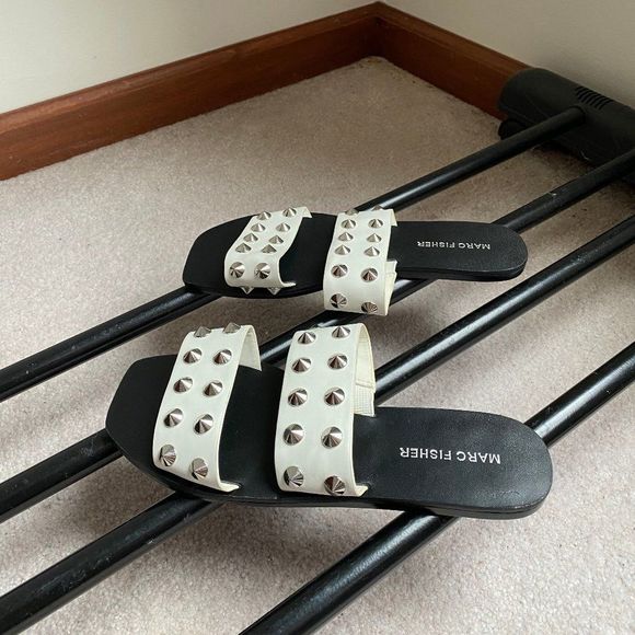 MARC FISHER Women Bolive Studded Slide Sandals - NEW NWOB - Picture 3 of 9